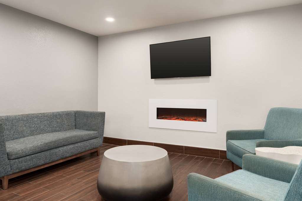 Baymont by Wyndham Georgetown - photo 5