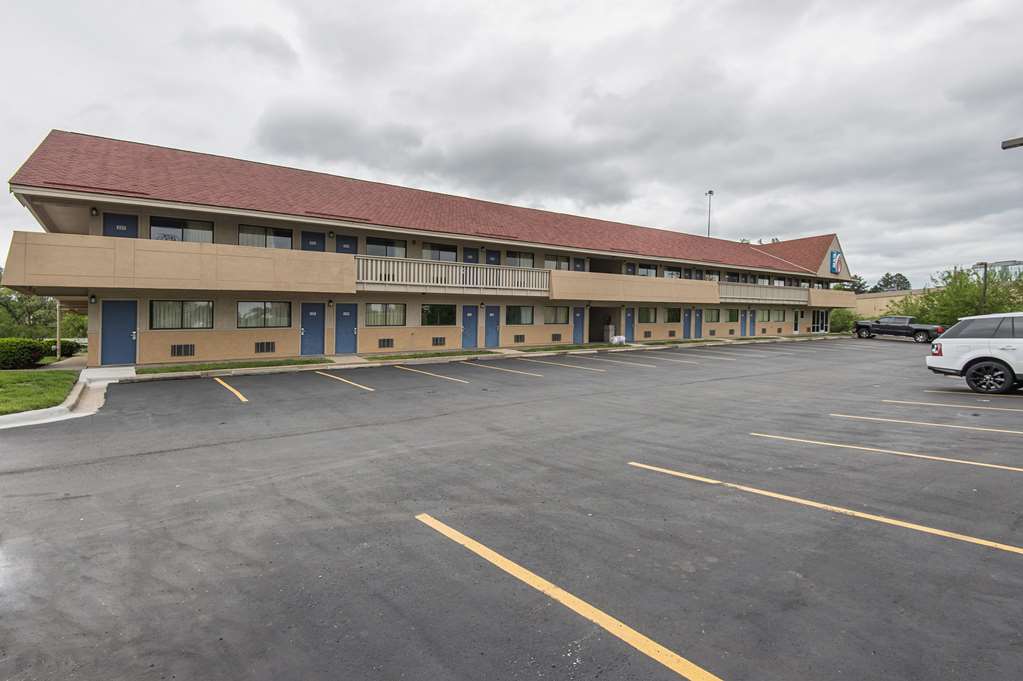 Motel 6 Overland Park KS - photo 7
