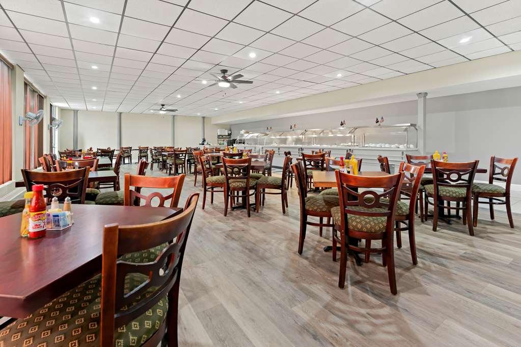 Quality Inn Americus - photo 25