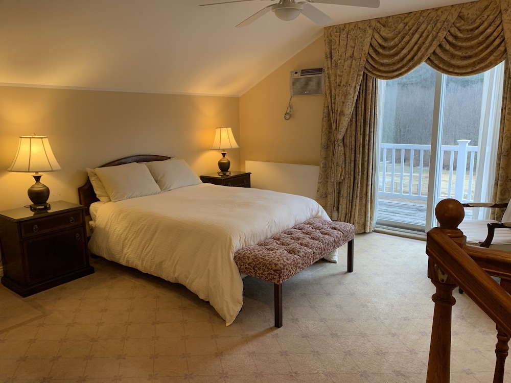 The Copperhood Retreat & Spa - photo 9