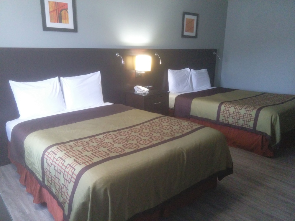 Stewart Lodge - photo 3