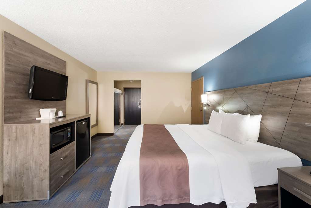 Quality Inn Upper Sandusky - photo 17
