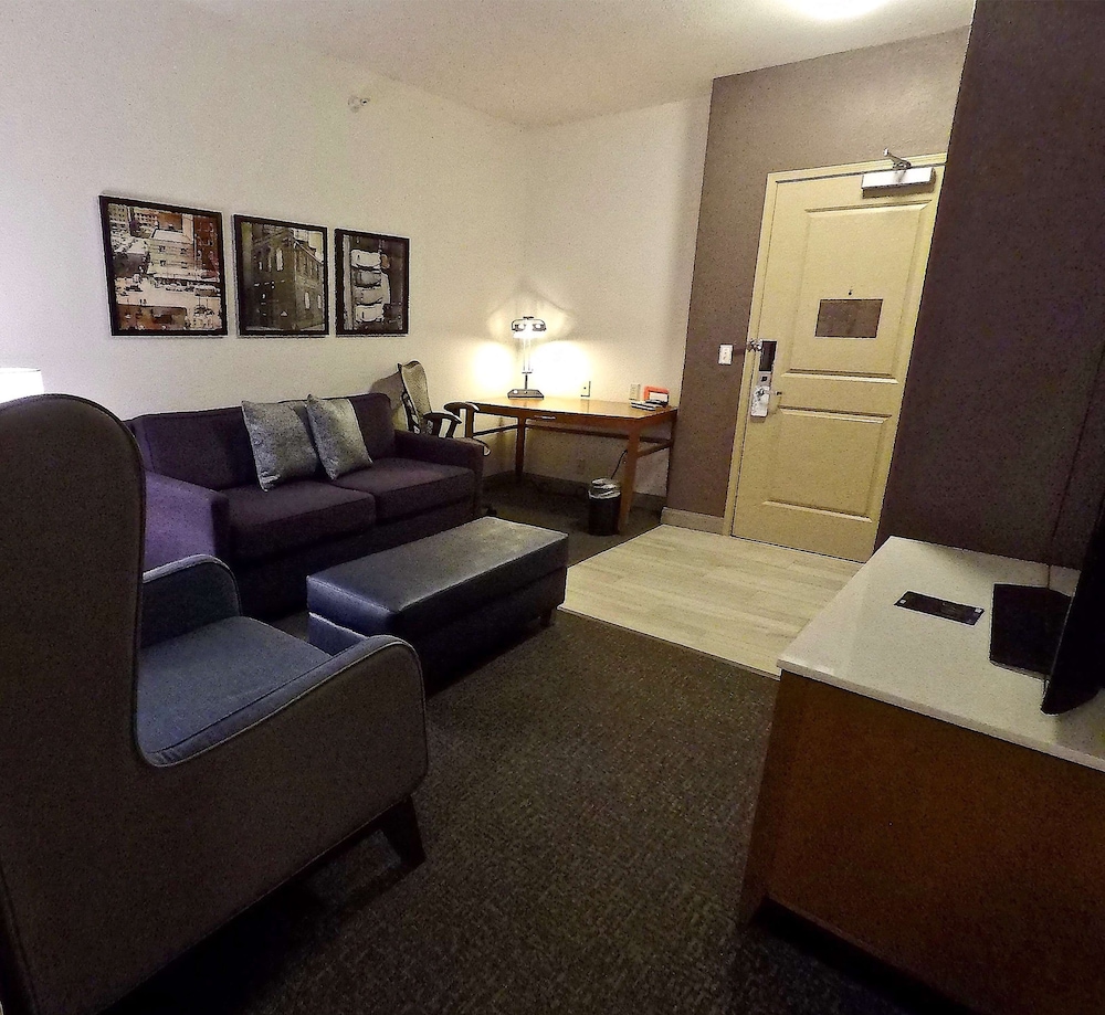 Hilton Garden Inn Des Moines West - photo 40