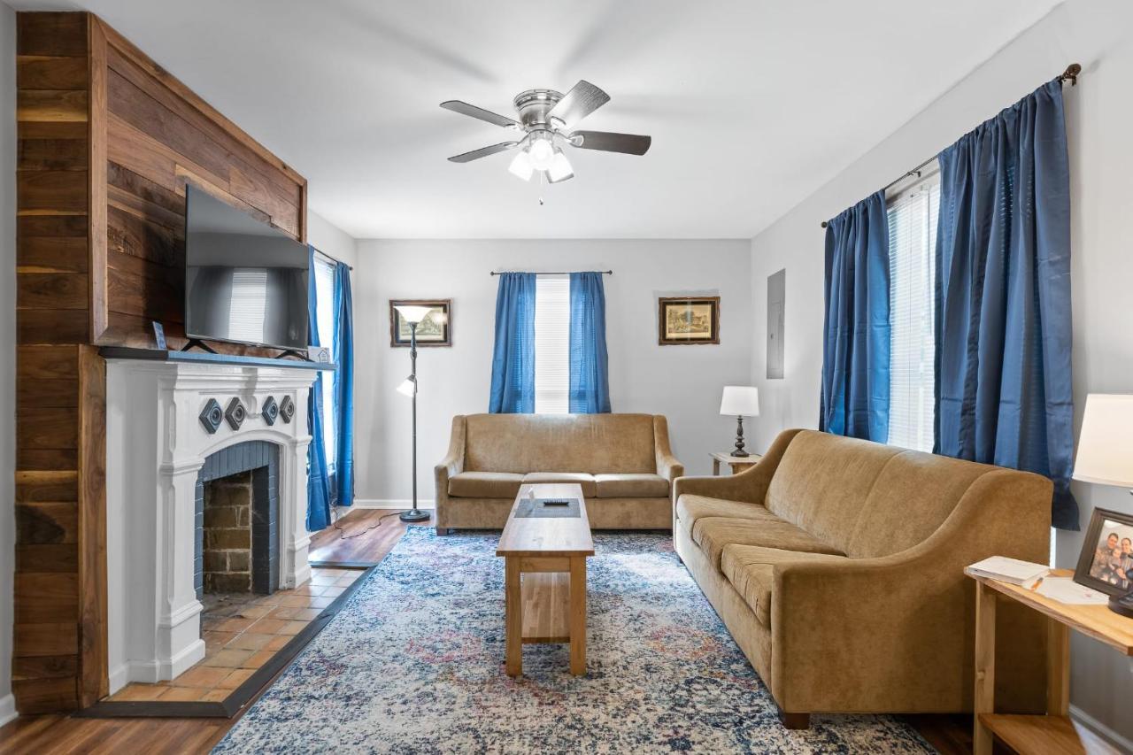 The Ridgeland Trendy Tudor 15 Mins To Downtown — Chattanooga