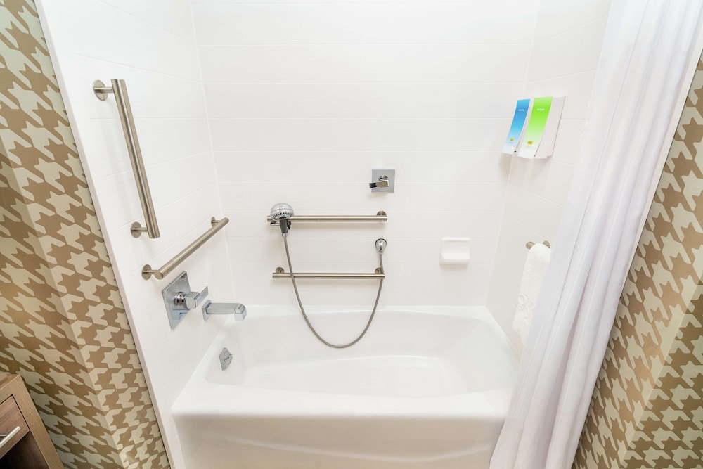 Home2 Suites by Hilton Las Vegas Stadium District - photo 19