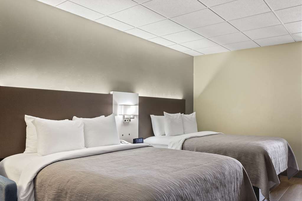 Quality Inn & Suites Green Bay Downtown - photo 22