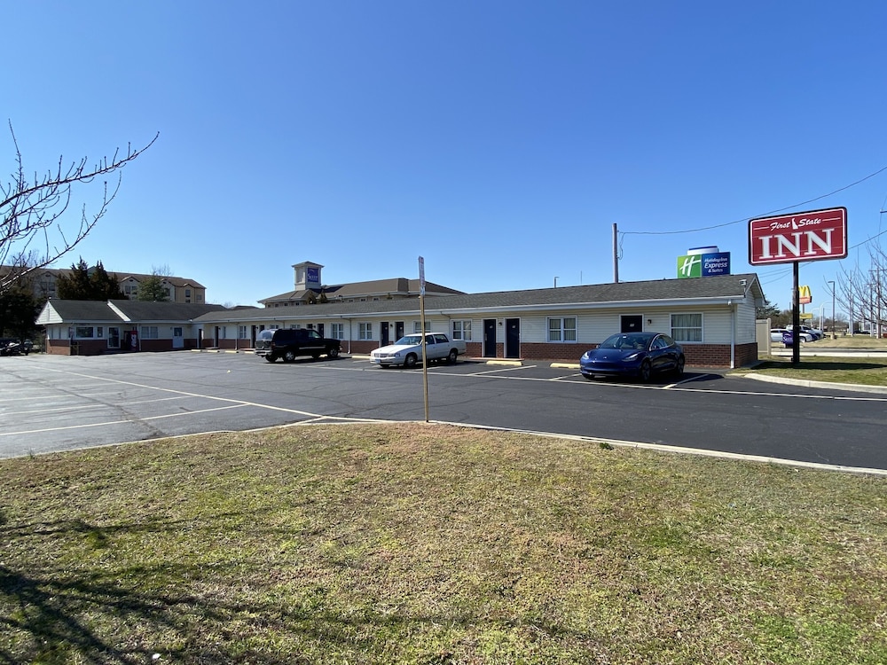 First State Inn - photo 17