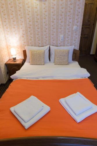 Dwór Dziekanów — hotel in Zielonki