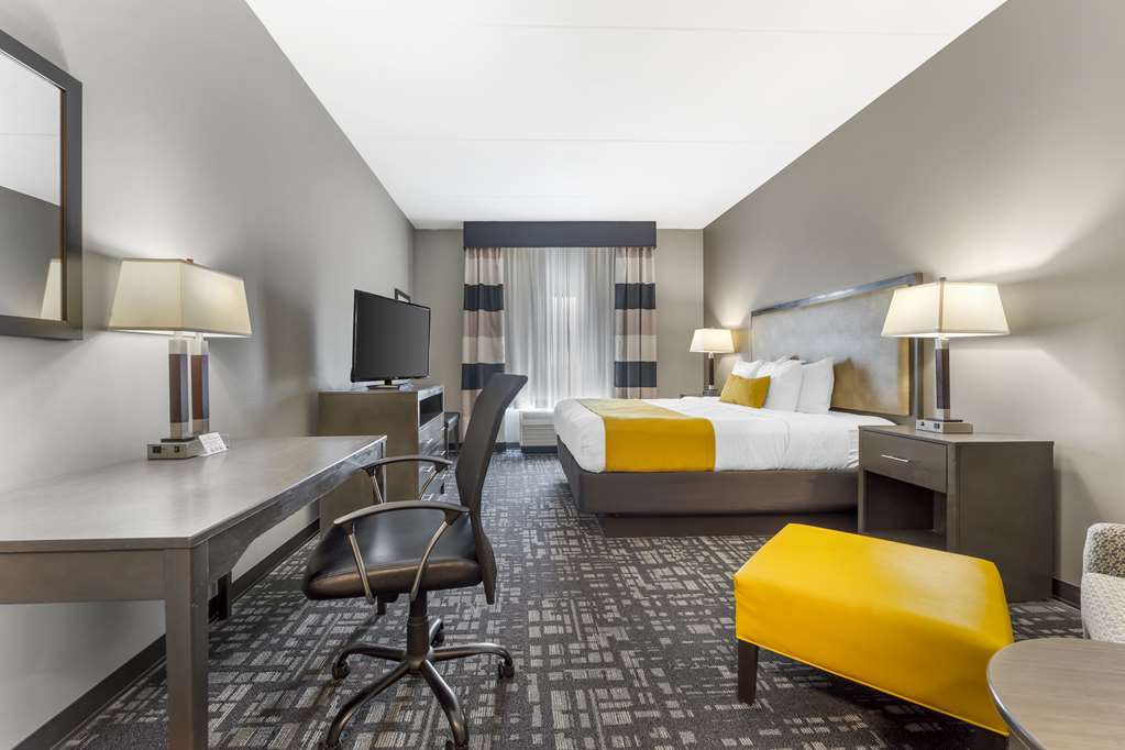 Best Western Plus Cranberry Pittsburgh North - photo 21