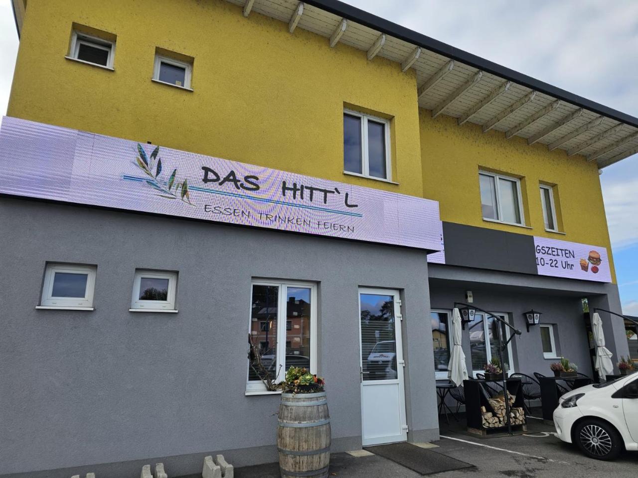 Wohnung mit 5 Zimmern für bis zu 10 Personen — 4-Star Luxury Hotel in Amstetten, Austria