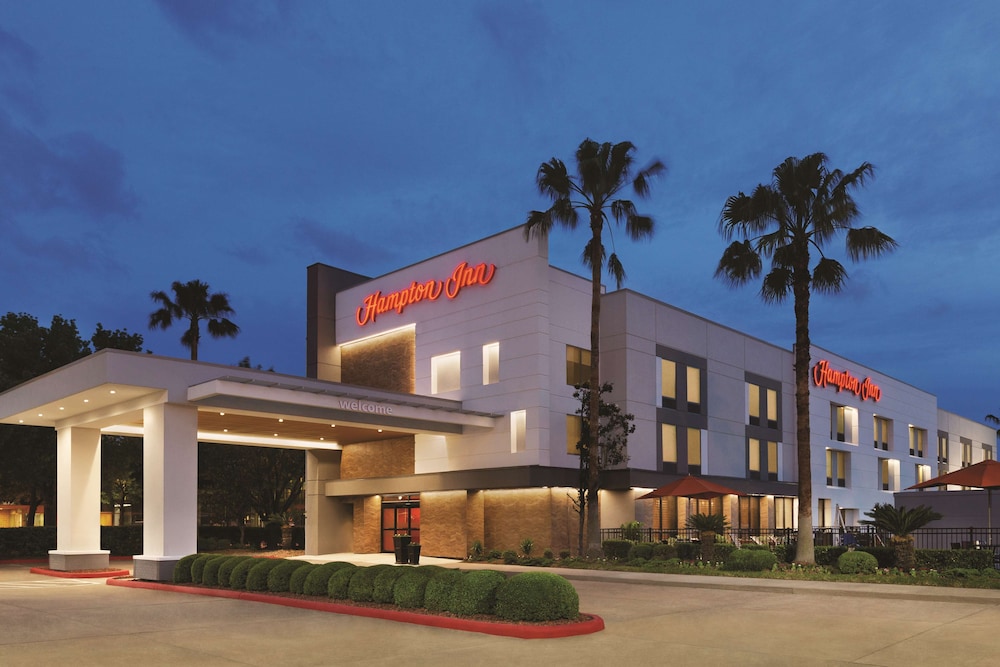 Hampton Inn Houston Brookhollow - photo 41