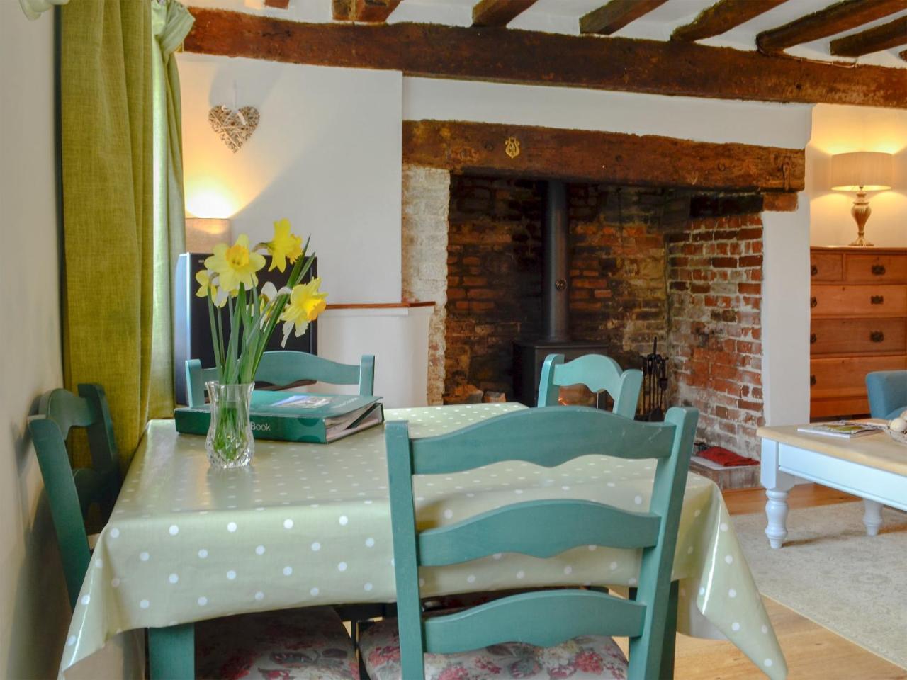Three Ash Cottage — Bungay — photo 3