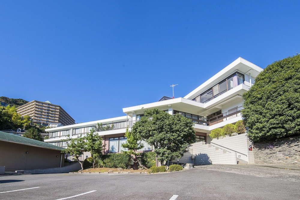 Lectore Atami Koarashi in Atami, Japan