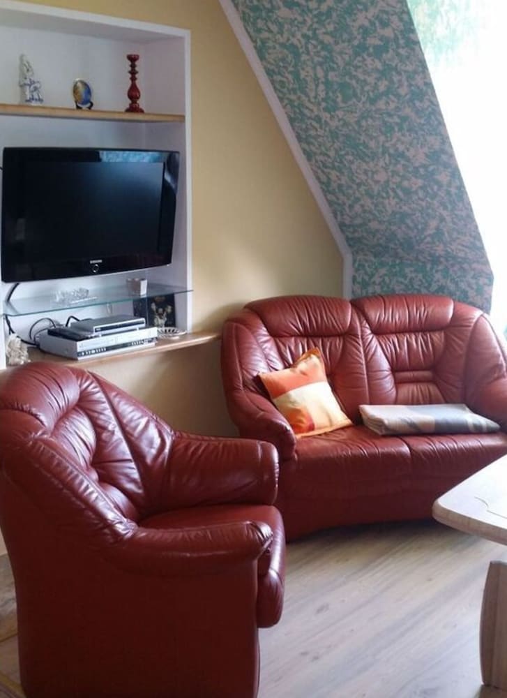 In Weisdin Modern Retreat — Neustrelitz