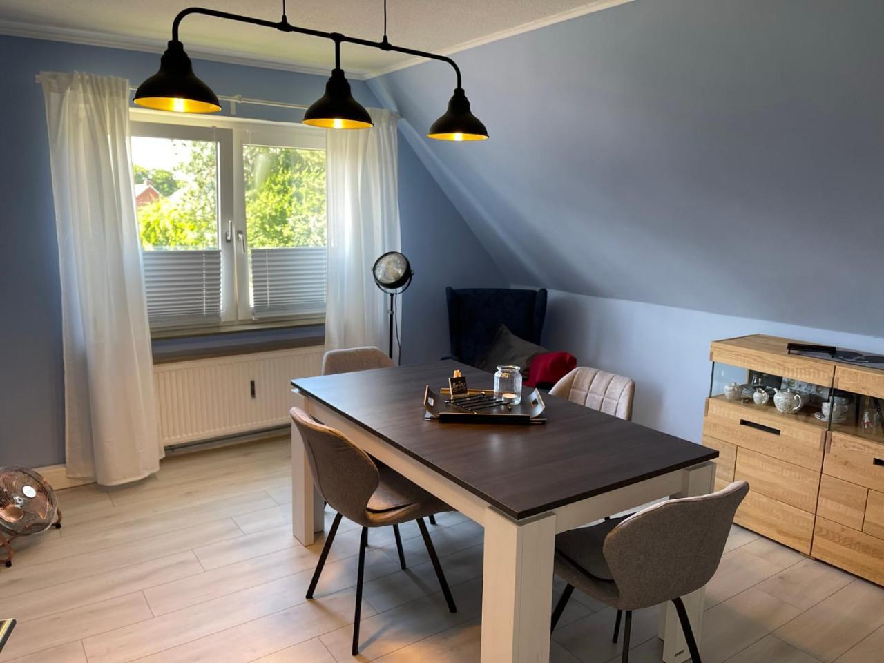 Ferienwohnung Ankerplatz — 4-Star Luxury Hotel in Emden, Germany