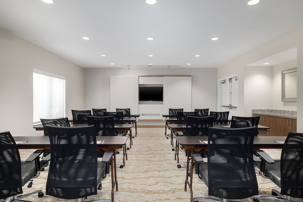 TownePlace Suites by Marriott Fort Walton Beach Eglin AFB - photo 39