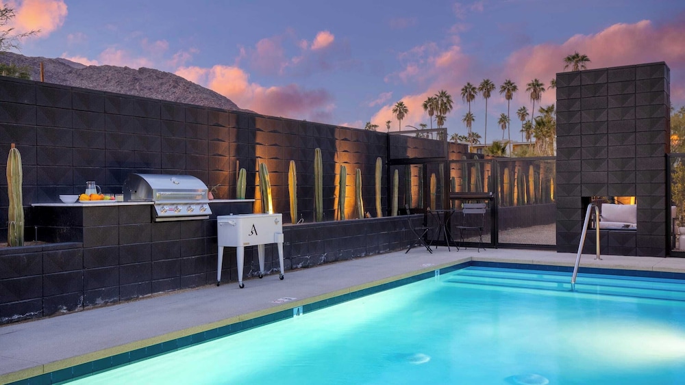 Blackhaus Suites by AvantStay - photo 50
