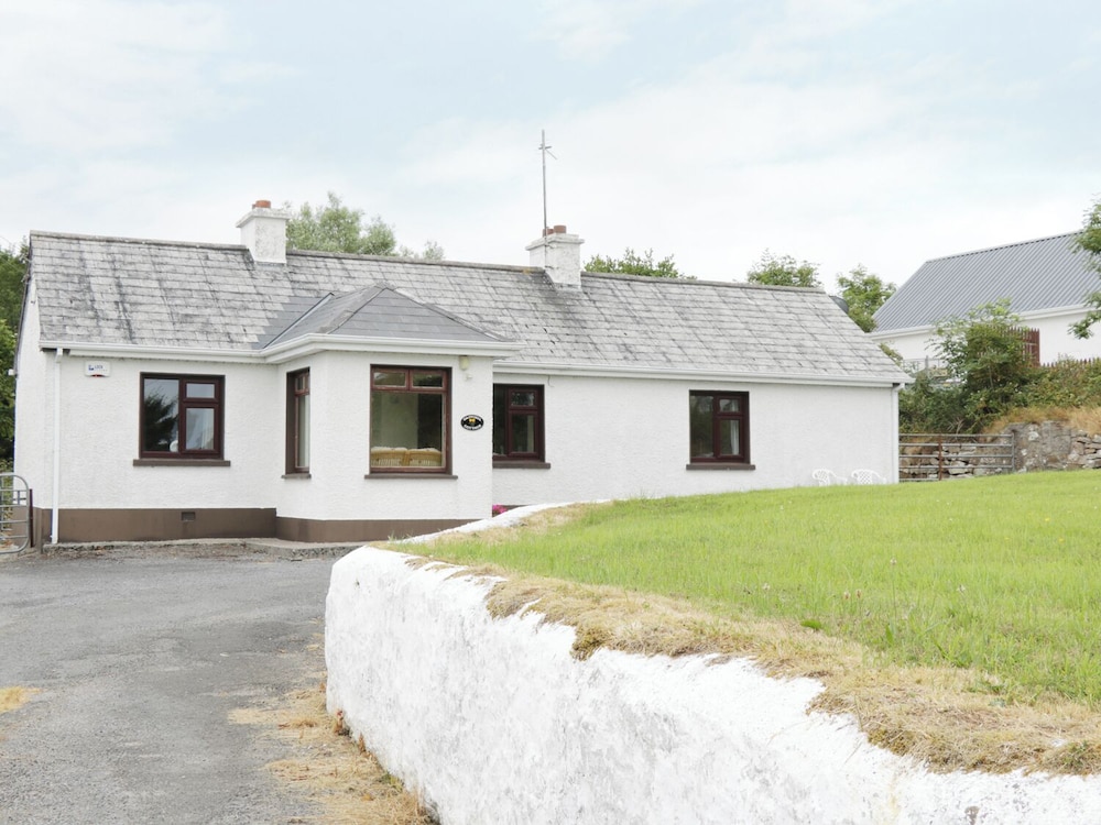 Daffodil Cottage — 4-Star Luxury Hotel in Sligo, Republic of Ireland