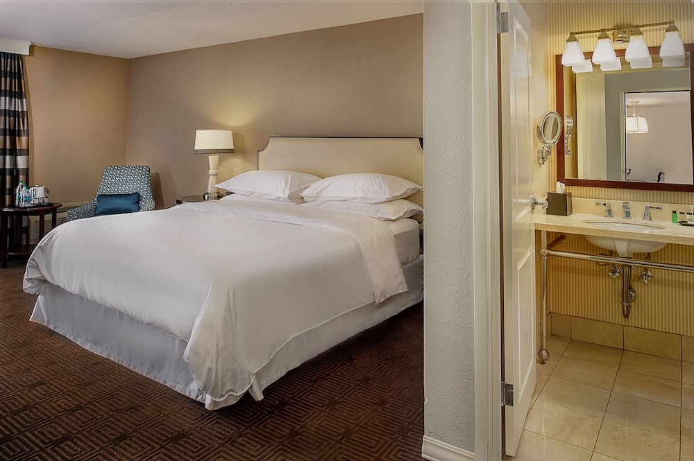 Sheraton Westport Chalet Hotel St. Louis - photo 7