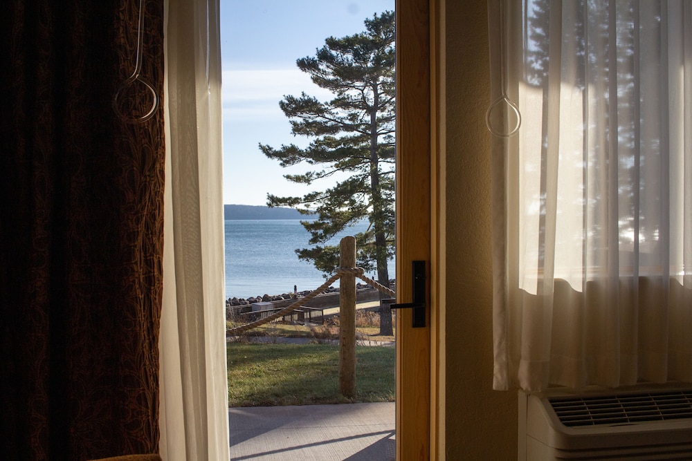 Legendary Waters Resort & Casino - photo 23
