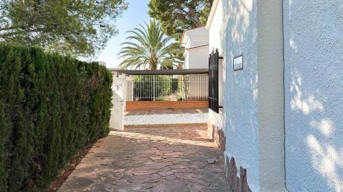 Charming Villa in Eldorado Playa. — 4-Star Luxury Hotel in Cambrils, Spain