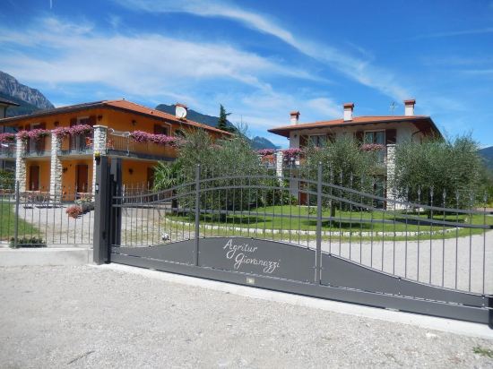 Agritur Giovanazzi - carbon neutral hotel in Arco