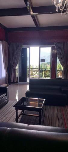 Nesya 2 - carbon neutral hotel in Unknown City