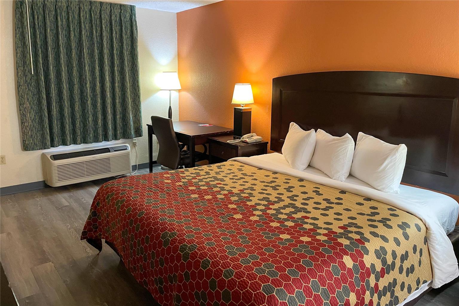 Econo Lodge Inn & Suites Sweetwater I 20 - photo 12