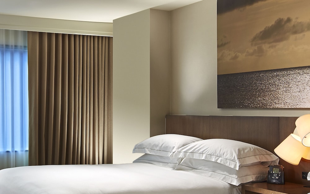 Hilton San Diego Mission Valley - photo 7