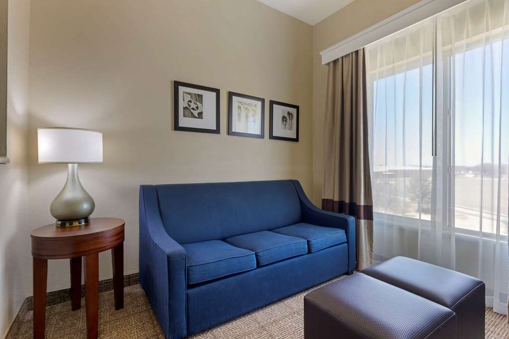 Comfort Suites Gainesville - photo 22