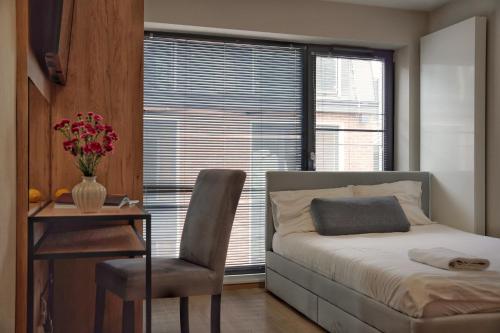 Aparts Near Main Station — 4-Star Luxury Hotel in Krakow, Poland