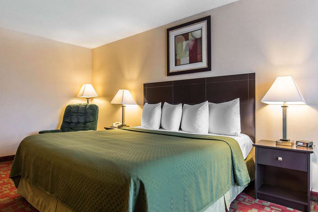Quality Inn Shelburne Burlington - photo 11