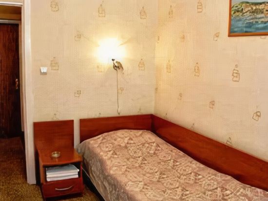 Bratsk Hotel - carbon neutral hotel in Bratsk