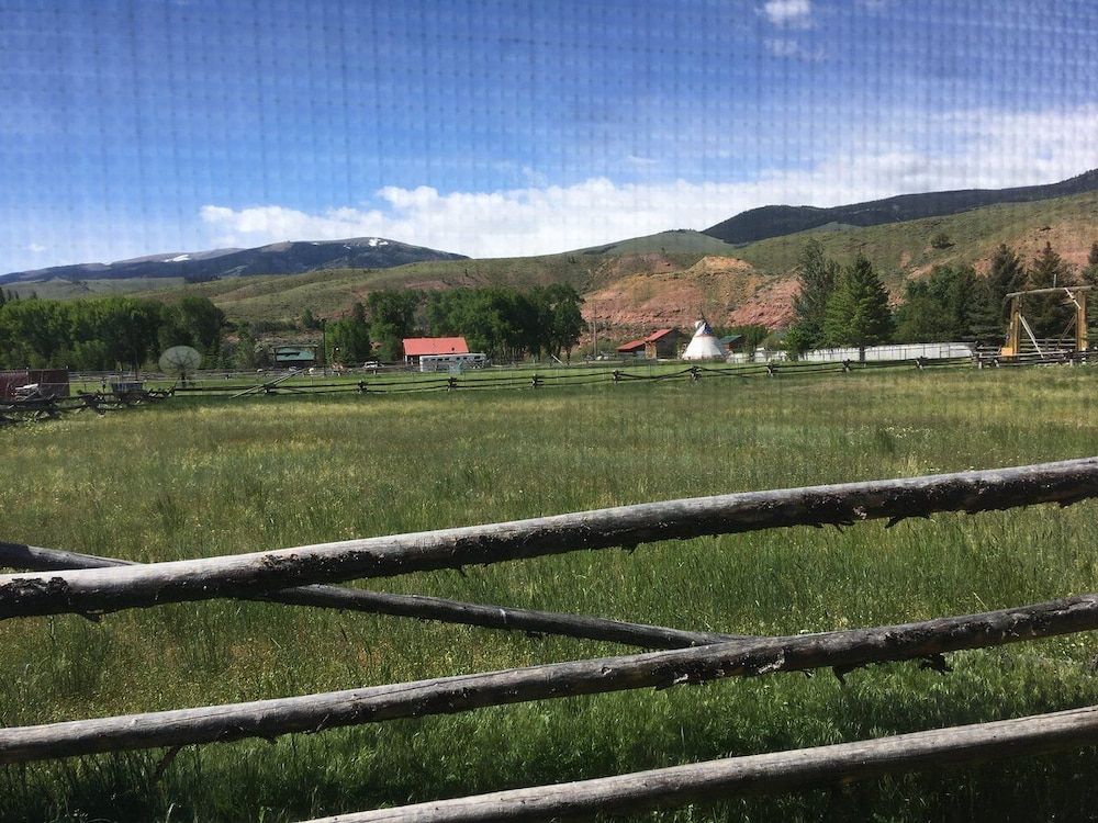 Branding Iron Inn - photo 8
