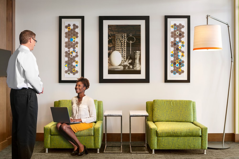 Holiday Inn Express & Suites Salisbury by IHG - photo 36
