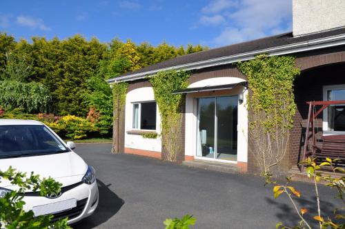Eaglesfield House Guest Apartment — 4-Star Luxury Hotel in Cookstown, United Kingdom