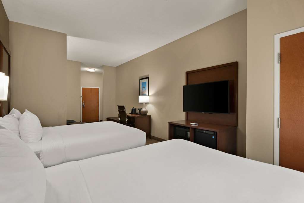 Comfort Suites Hummelstown Hershey - photo 15