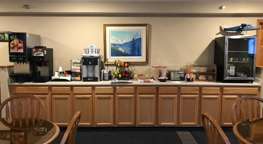 Lakeshore Inn & Suites in Anchorage, United States