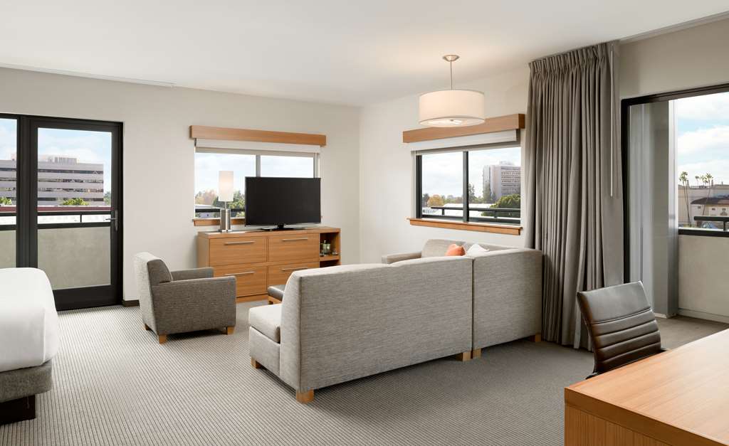 Hyatt Place Pasadena - photo 5