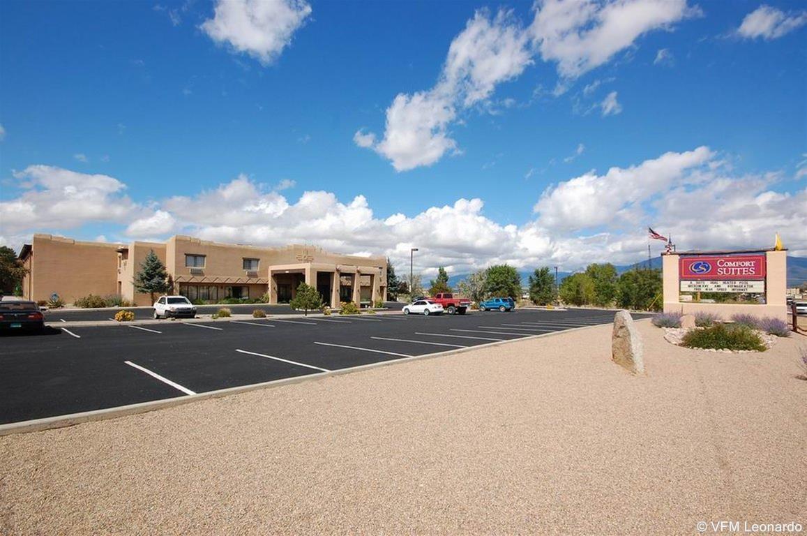 Comfort Suites - last minute hotel in Taos