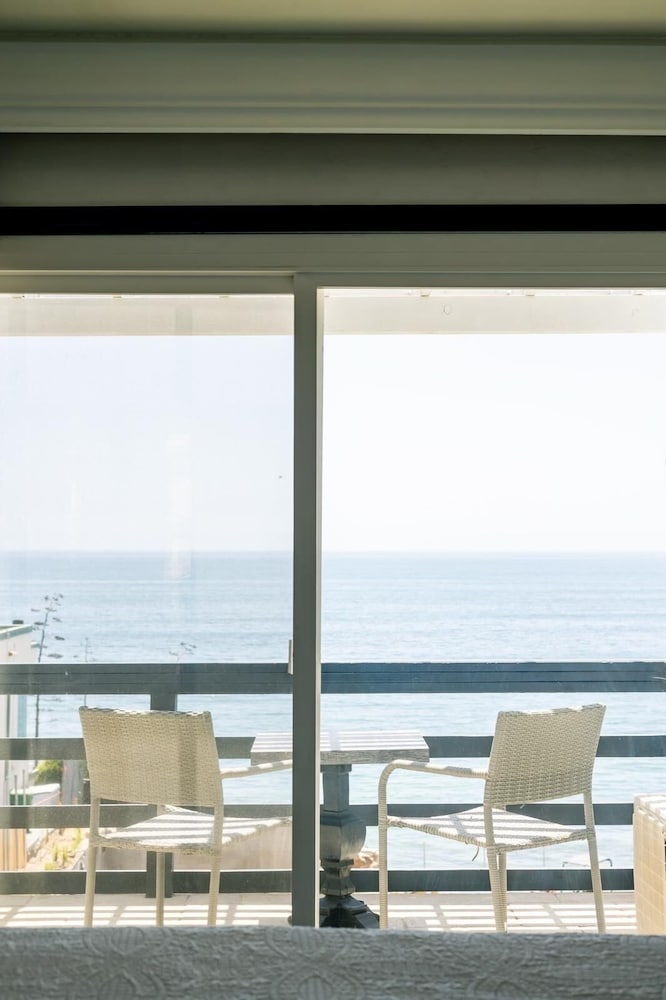 Laguna Cove Hotel - photo 52