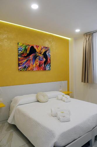 B&B Aida Rooms Cefalu — 4-Star Luxury Hotel in Cefalu, Italy