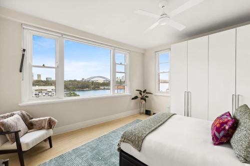 Oak Lane Embrace Spectacular Sydney Harbour Views — 4-Star Luxury Hotel in Sydney, Australia