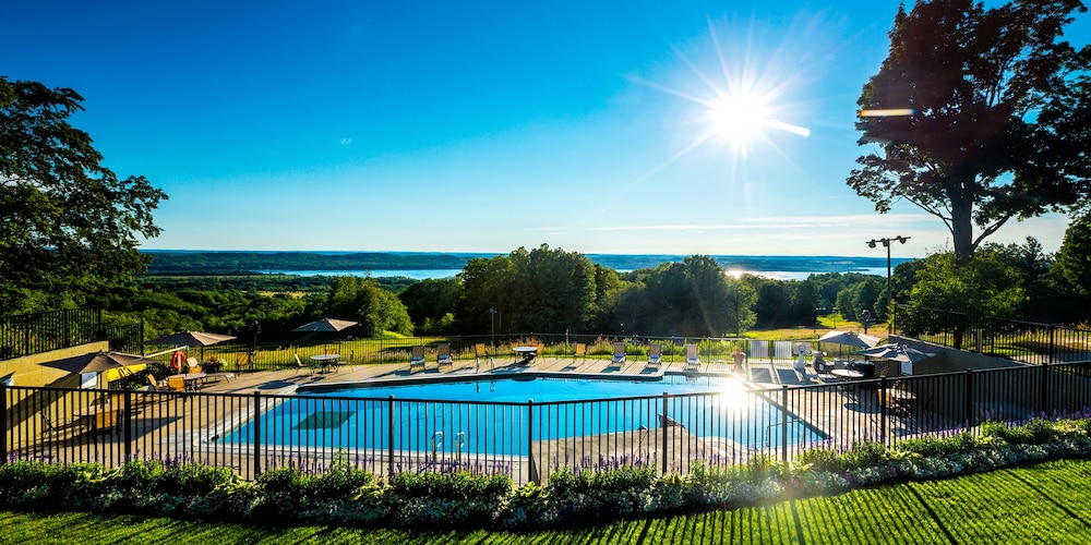 The Lakeview Hotel Shanty Creek Resort - photo 11
