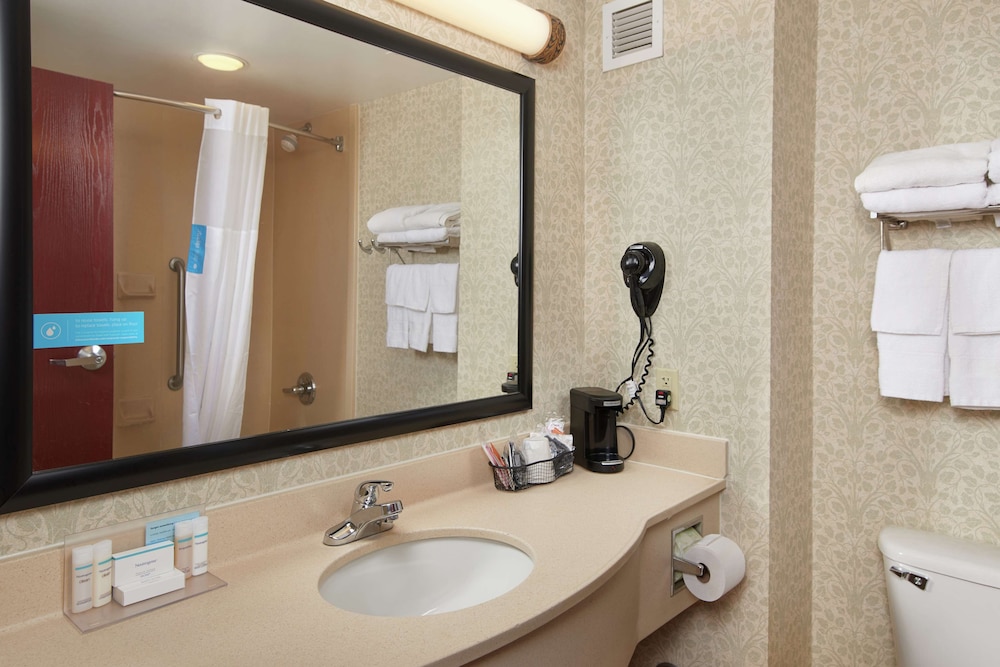 Hampton Inn Shrewsbury - photo 14