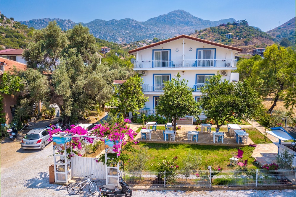 Defne Butik Otel — Marmaris