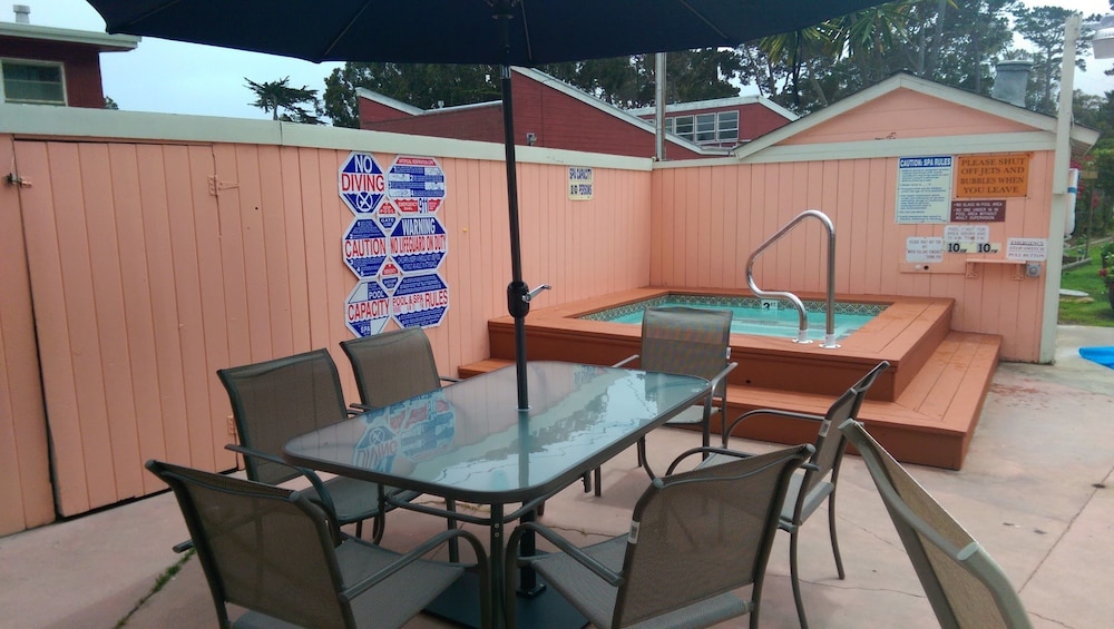 Butterfly Grove Inn - photo 48