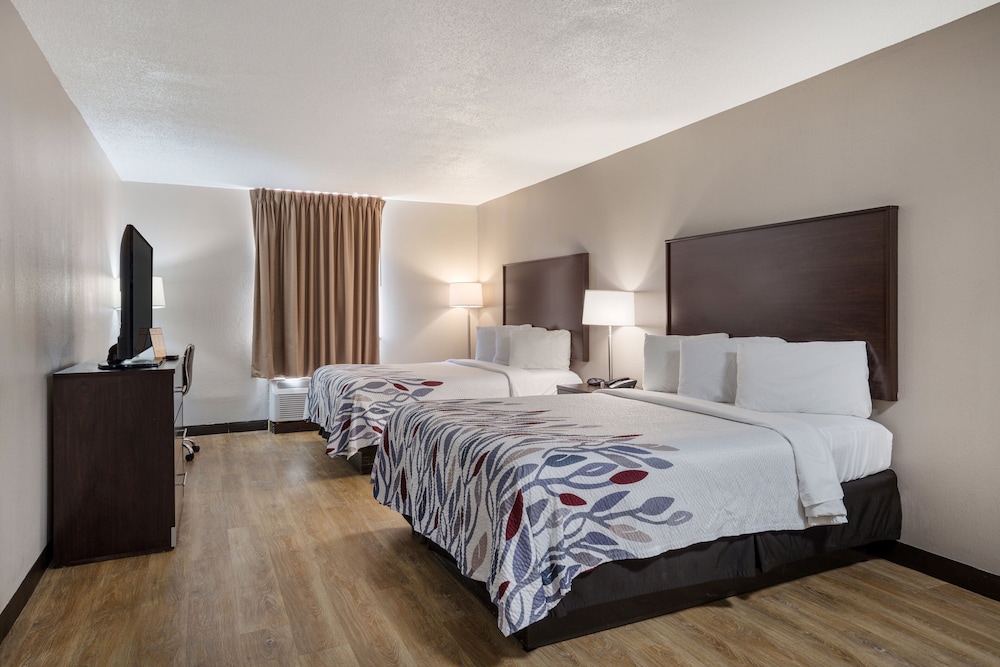 Red Roof Inn & Suites Jacksonville NC - photo 23