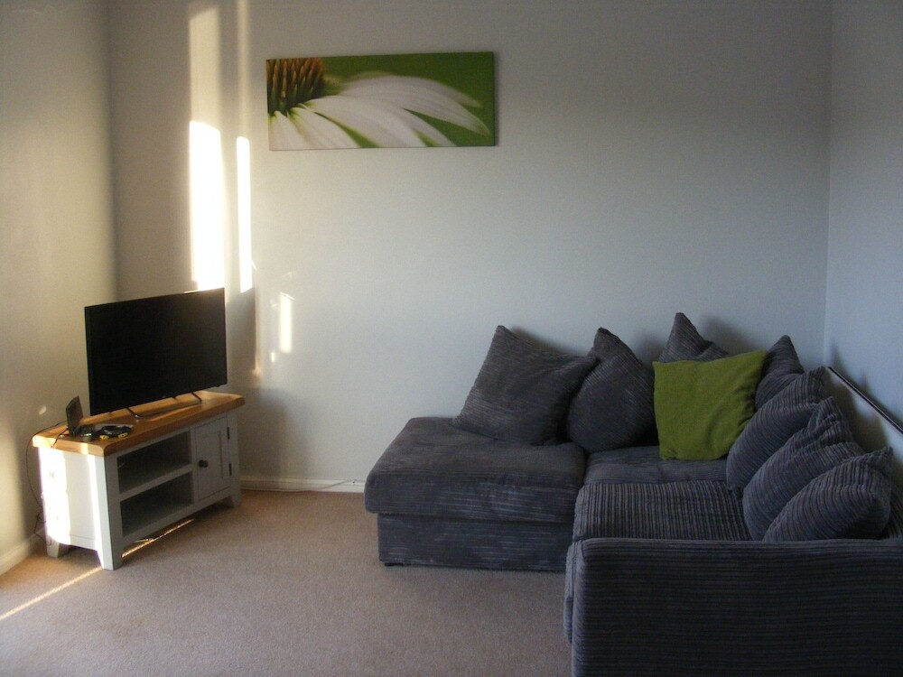 Baystays Scenic View — 4-Star Luxury Hotel in Swansea, United Kingdom