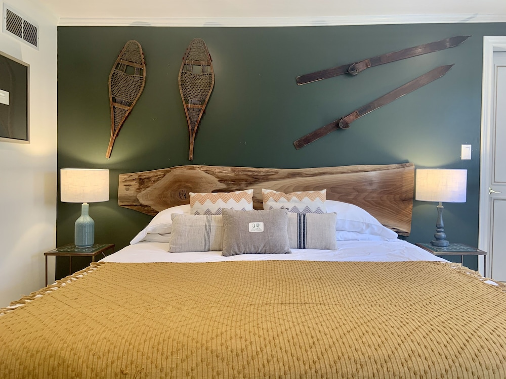 Queen Regent in St. Catharines, Canada